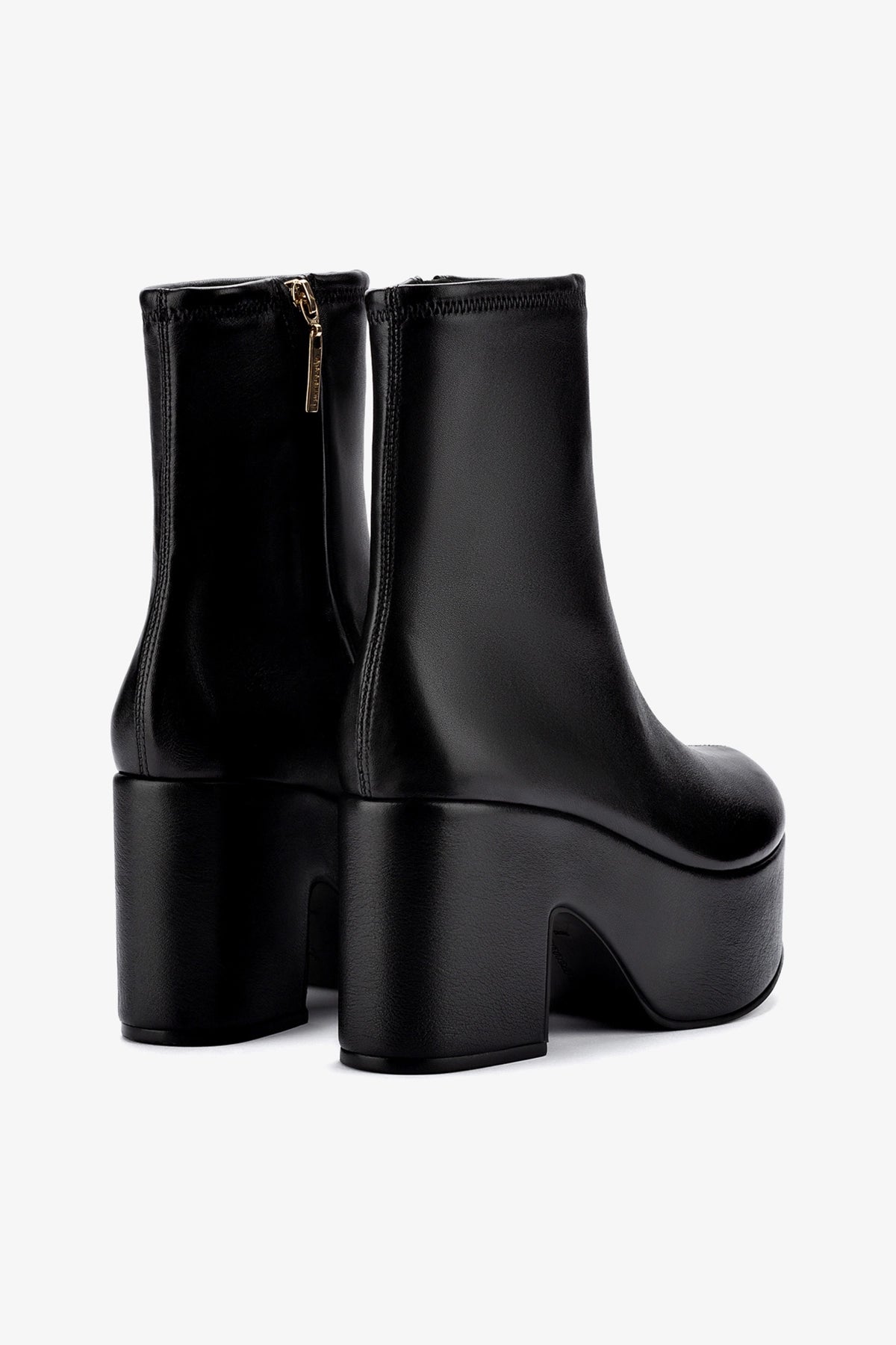 Miso Platform Boot In Black Stretch Leather - Larroude