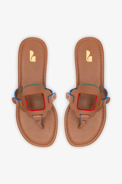 Margherita Thong Sandal In Caramel Leather - Larroude