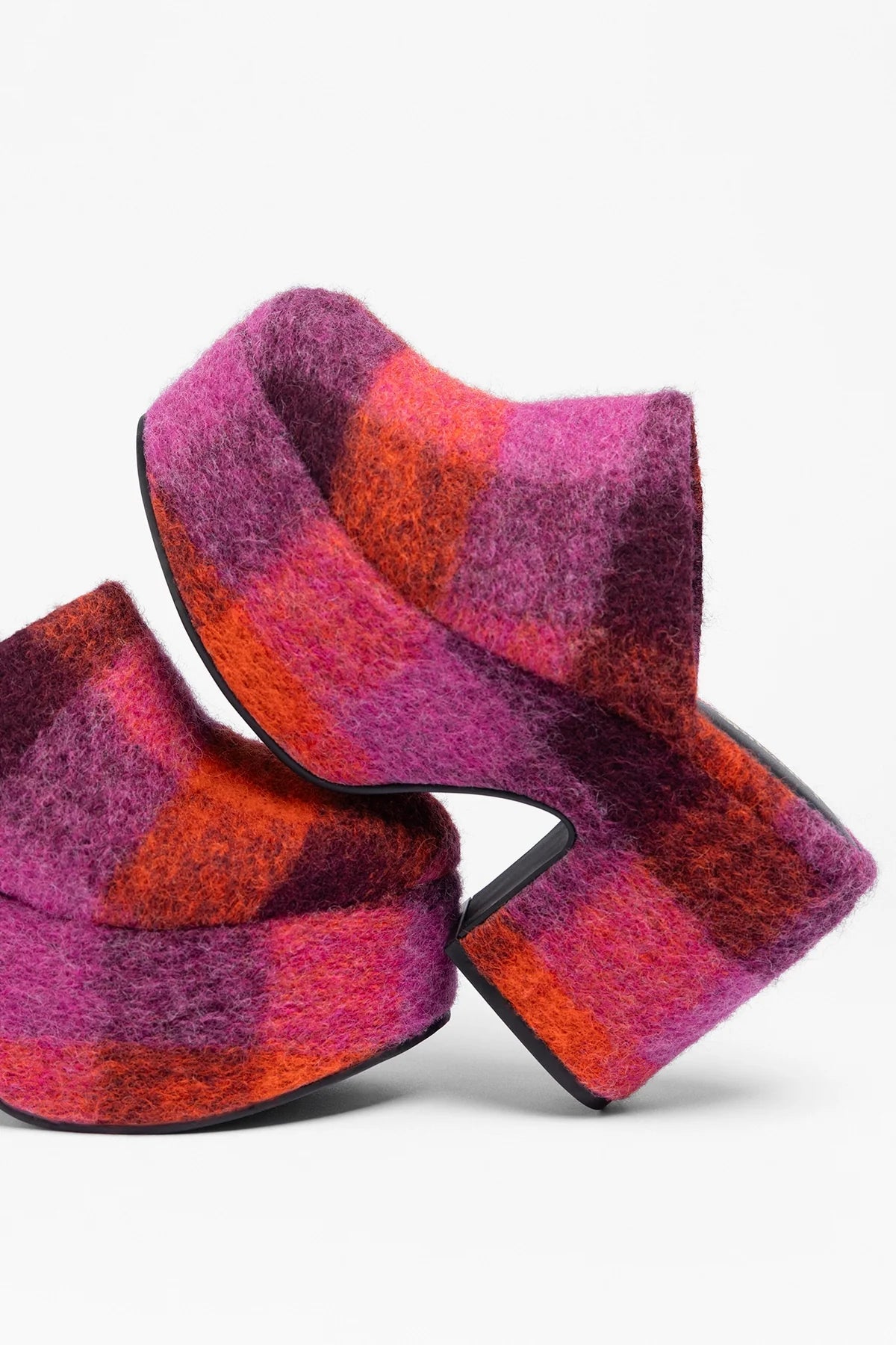 Miso Platform Clog Plum Printed Felt - Larroude
