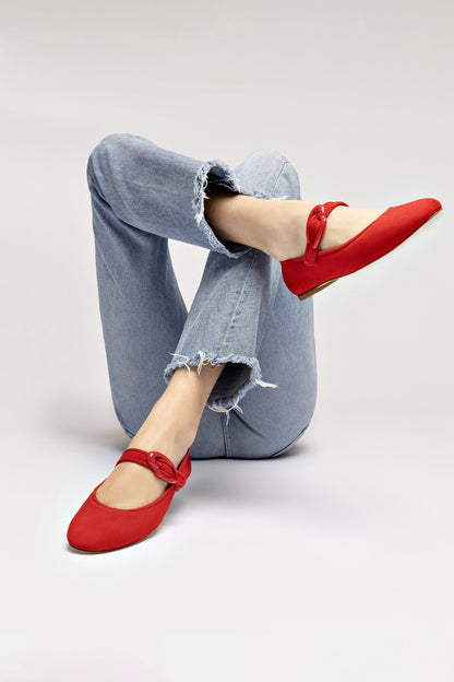 Verona Ballet Flat In Scarlet Suede - Larroude