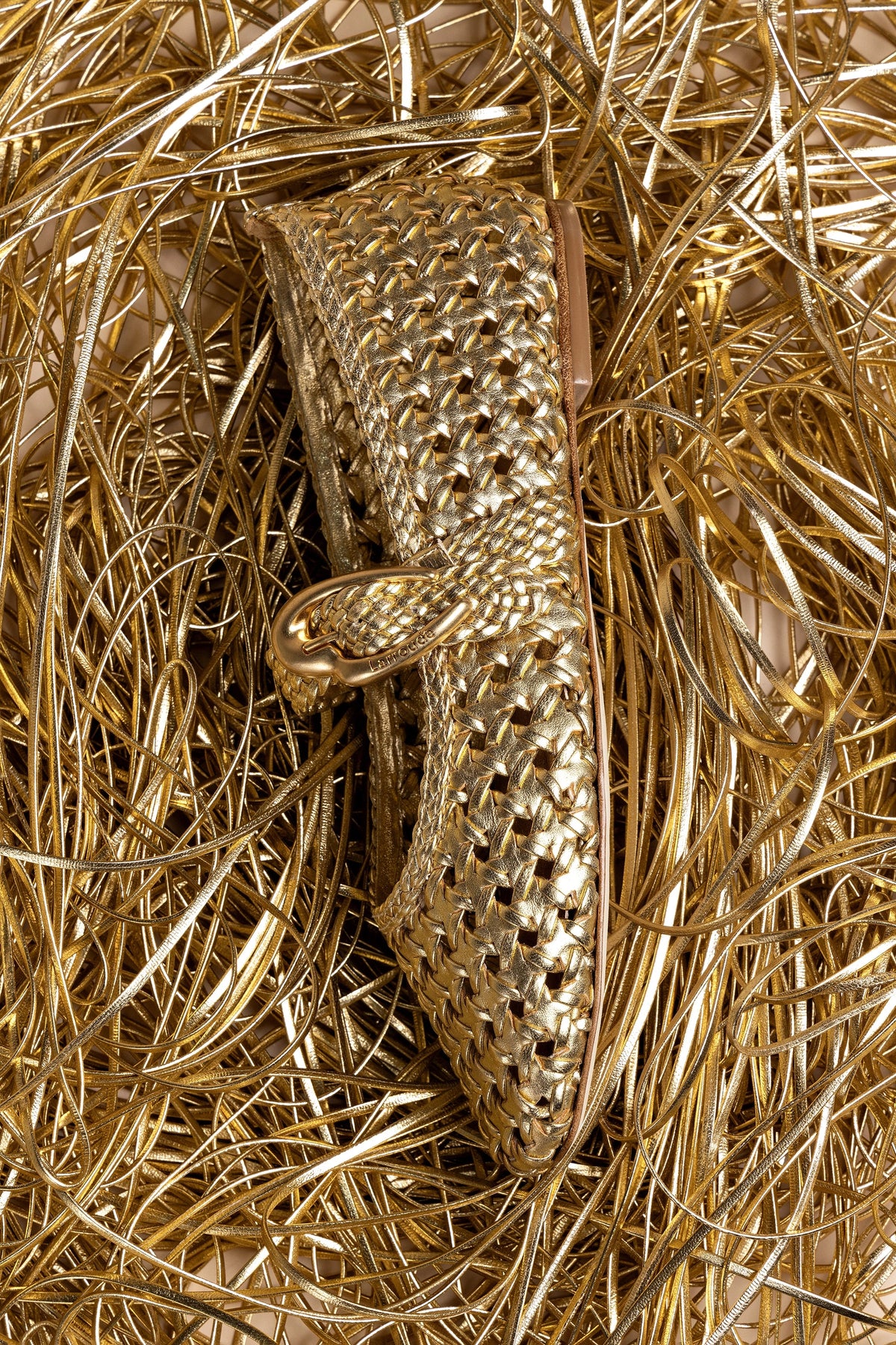 Verona New Macrame In Gold Metallic Leather - Larroude