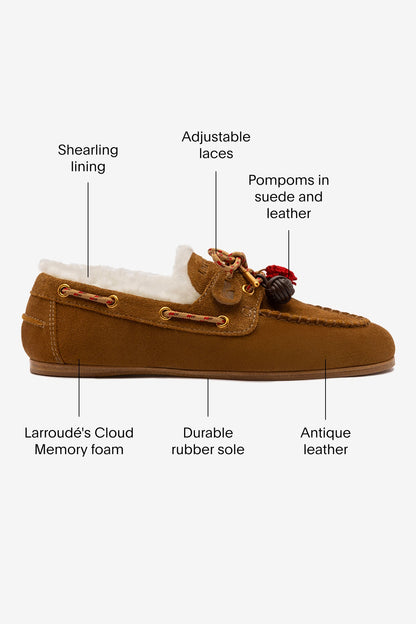 Cyprus Boat Shoe In Russet Suede and Natural Shearling - Larroude