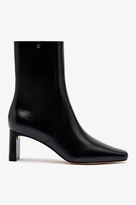 Alexis Bootie In Black Leather - Larroude