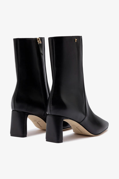 Alexis Bootie In Black Leather - Larroude