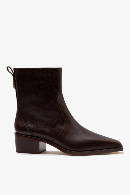 Florencia Low Boot In Brown Leather - Larroude