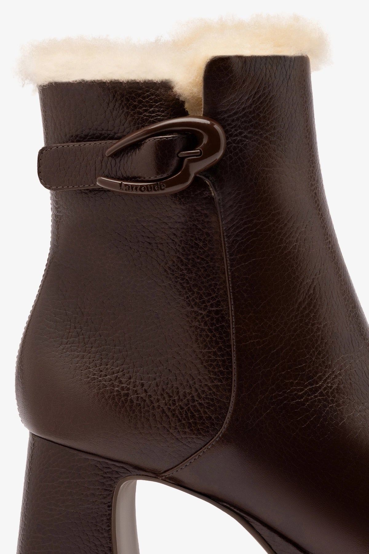 Dolly Verona Low Boot In Brown Leather And Natural Shearling - Larroude
