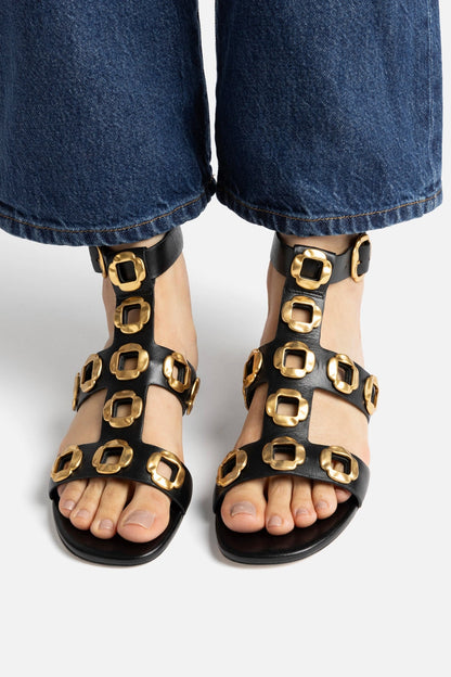 Milan Gladiator Flat In Black Leather - Larroude