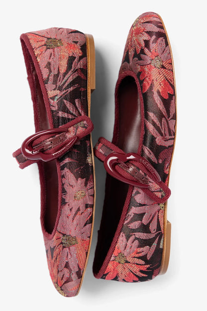 Larroudé by Markarian: Verona Ballet Flat Burgundy Floral Brocade - Larroude